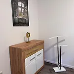 Sorinas - Comfortable Near Graz - Free Parking Apartment Wagersbach
