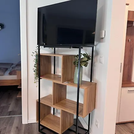 Sorinas Home - Comfortable Apartment Near Graz - Free Parking Wagersbach