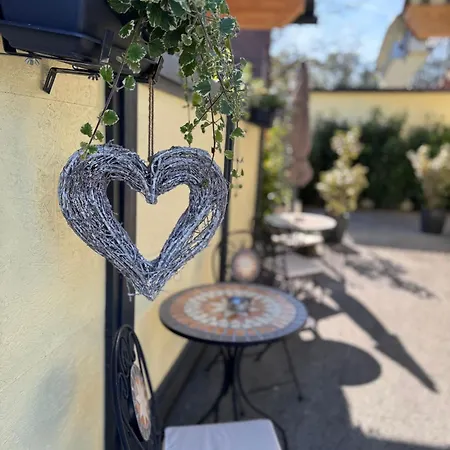 Sorinas Home - Comfortable Apartment Near Graz - Free Parking * Wagersbach