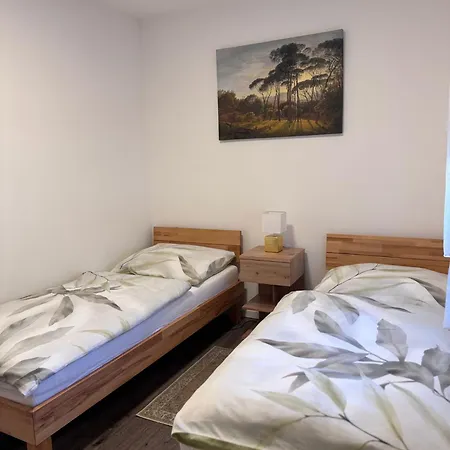 Sorinas Home - Comfortable Apartment Near Graz - Free Parking Wagersbach