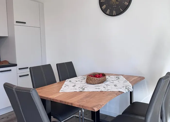 Sorinas - Comfortable Near Graz - Free Parking Apartment Wagersbach